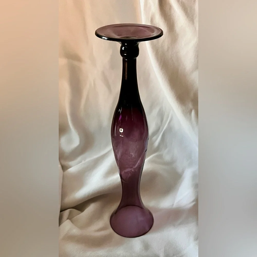 VTG Amethyst Glass Vase Etched Grapes Purple Hour Glass Bud Vase 10” Vintage